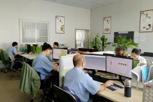 廣州鈑金加工哪家好，【恒宇泰金屬】8人鈑金工程師團(tuán)隊(duì)3D軟件畫(huà)圖