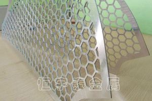 北京激光切割加工廠-【恒宇泰金屬】15年專注鈑金加工,1000+企業(yè)共同見證