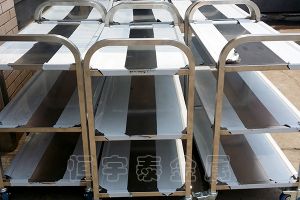 介紹不銹鋼加工推車廠家-【恒宇泰】15年不銹鋼加工經(jīng)驗(yàn)