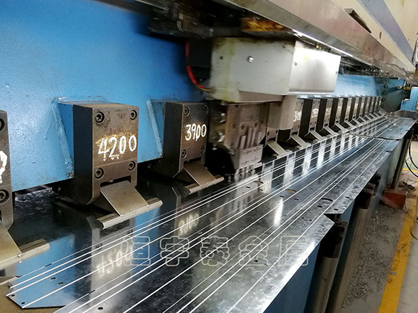 不銹鋼加工刨槽