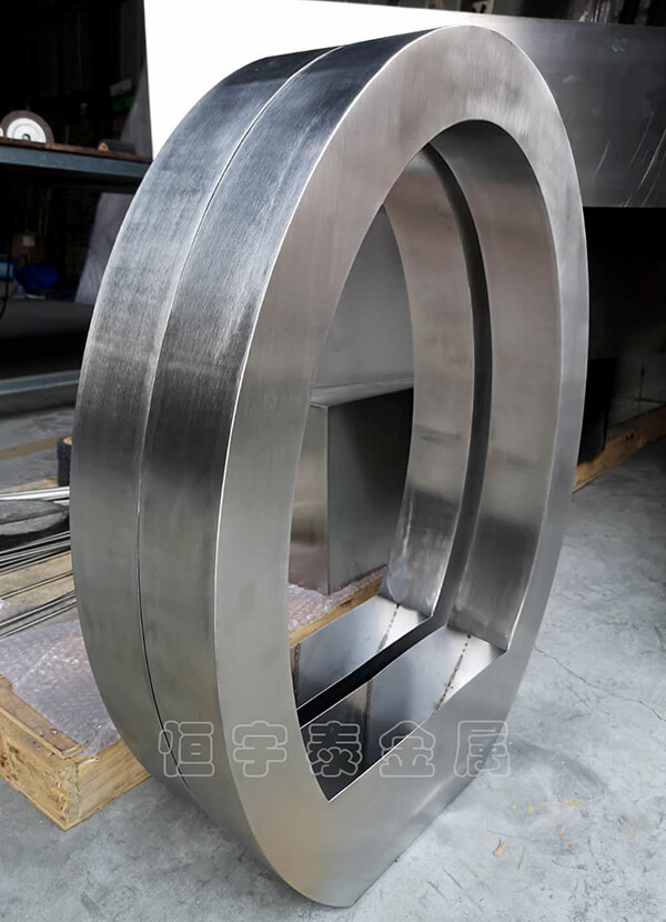 不銹鋼加工 鈑金機(jī)箱是怎樣制作