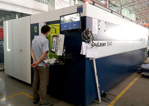 激光切割機(jī)有哪些 光纖激光切割機(jī)與CO2激光切割機(jī)有什么區(qū)別