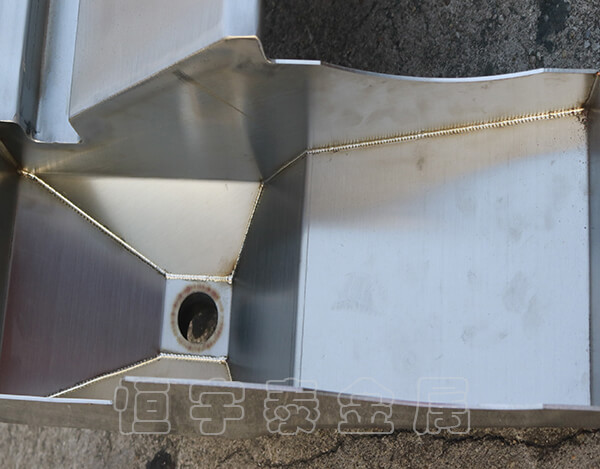 不銹鋼焊條應(yīng)該如何焊接