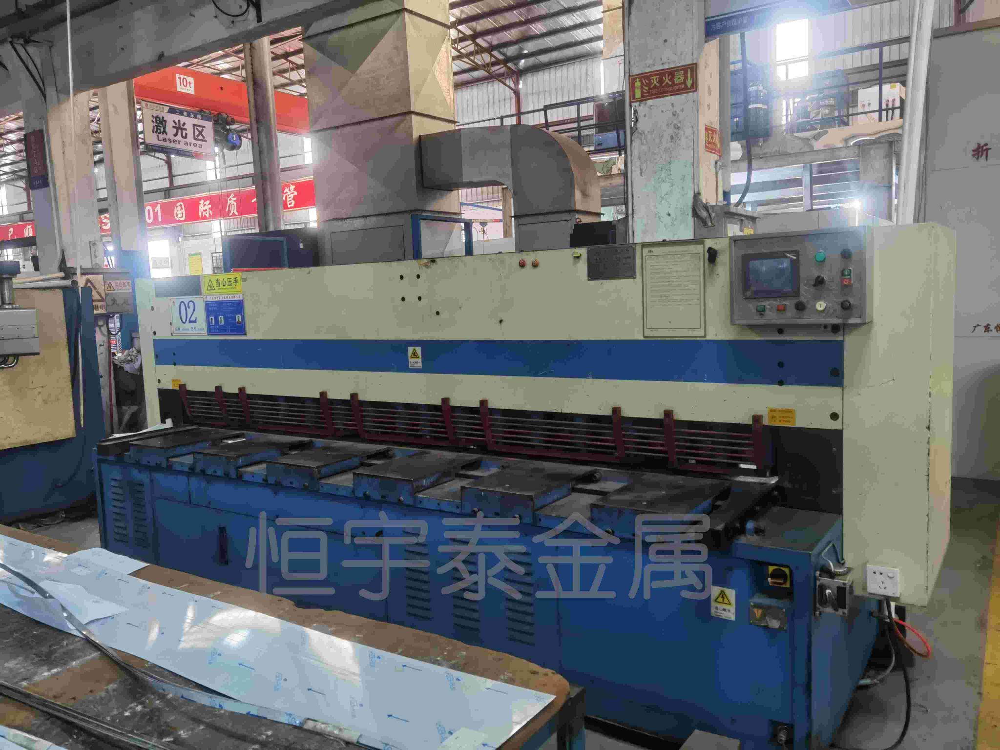 鈑金加工過程中 進(jìn)行滾動(dòng)剪切的操作是必不可少的